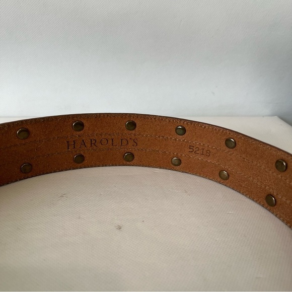 Vintage Harold’s Wide Brown Leather Studded Belt
